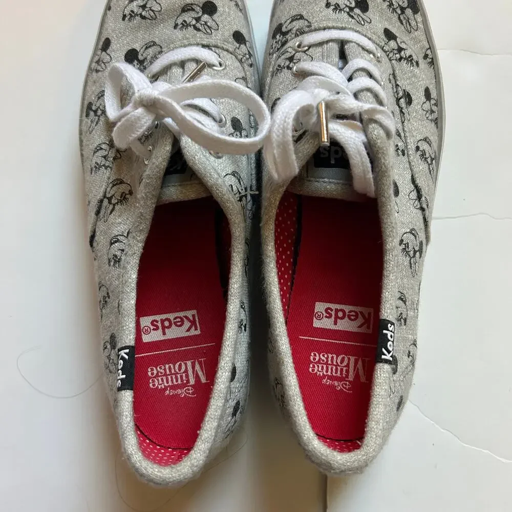 Keds Triple Kick Disney Minnie Mouse Grey White Sneakers 5.5